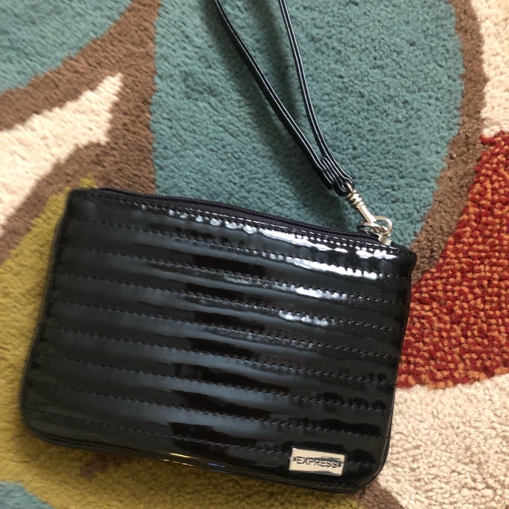 Express wristlet - Picture 3 of 5